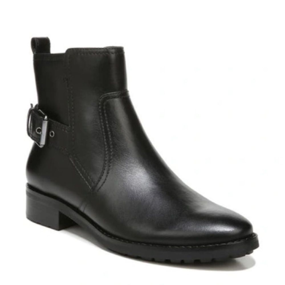 27 EDIT Naturalizer Karleen Block Heel Bootie